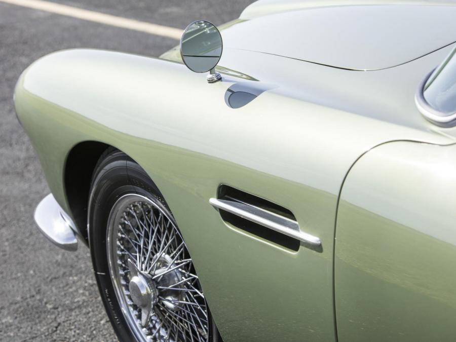 Детали экстерьера Aston Martin DB4 GT (Series IV) 1962 года  (WW) (фото 23 из 54)